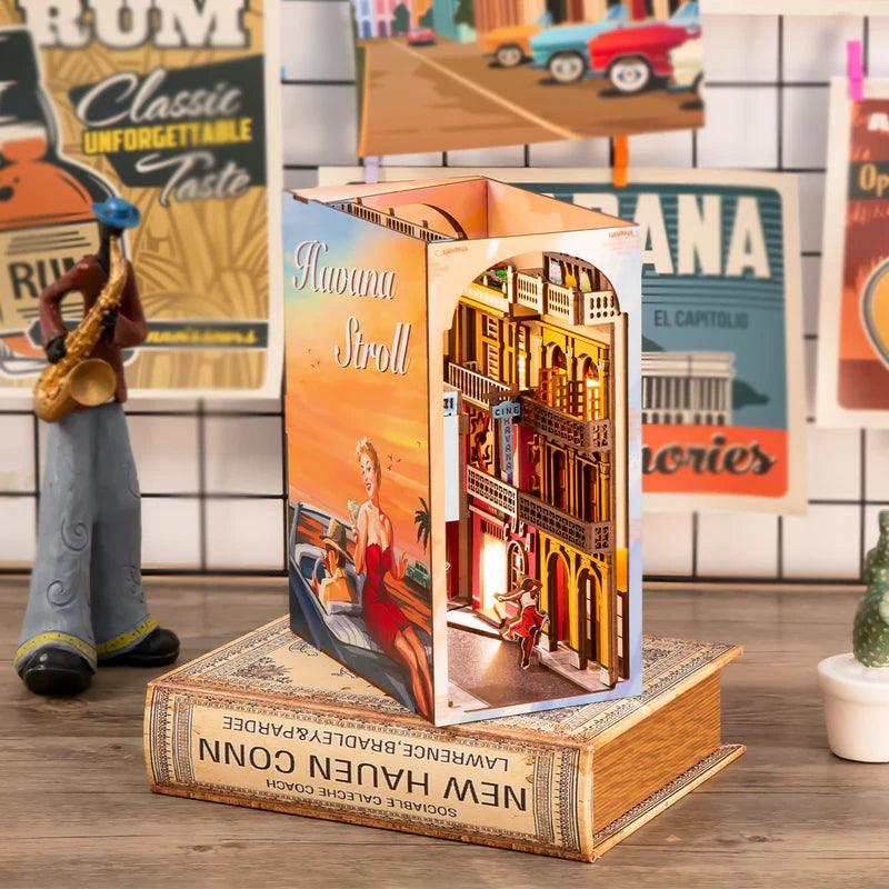 Havana Stroll | DIY Book Nook Shelf Insert Kit - The Emporium