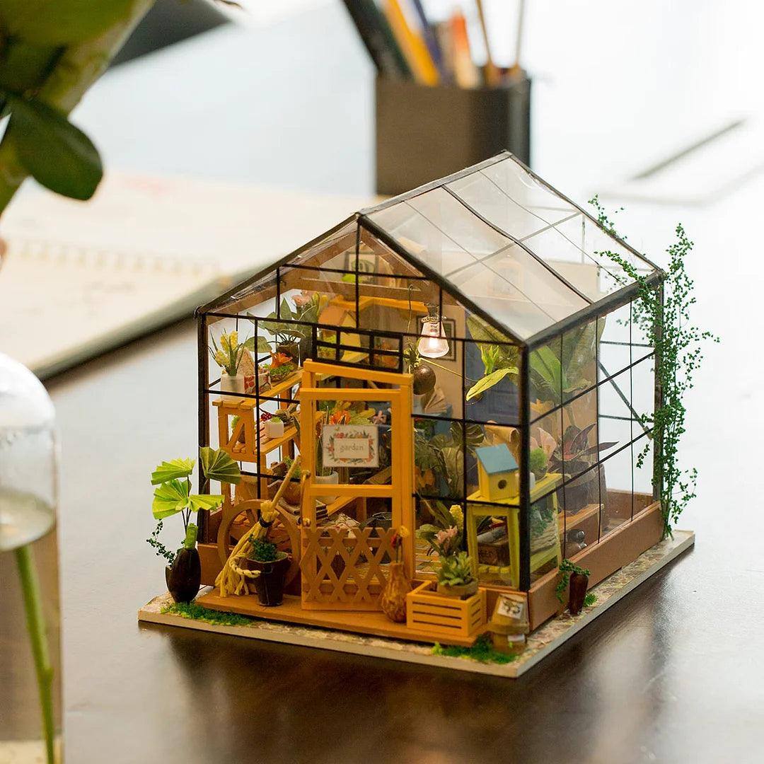 Rolife Cathy's Flower House DIY Miniature House DG104 - The Emporium