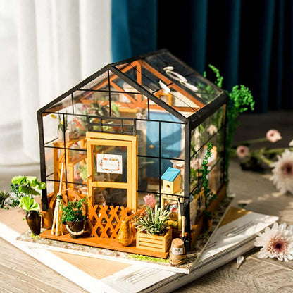 Rolife Cathy's Flower House DIY Miniature House DG104 - The Emporium