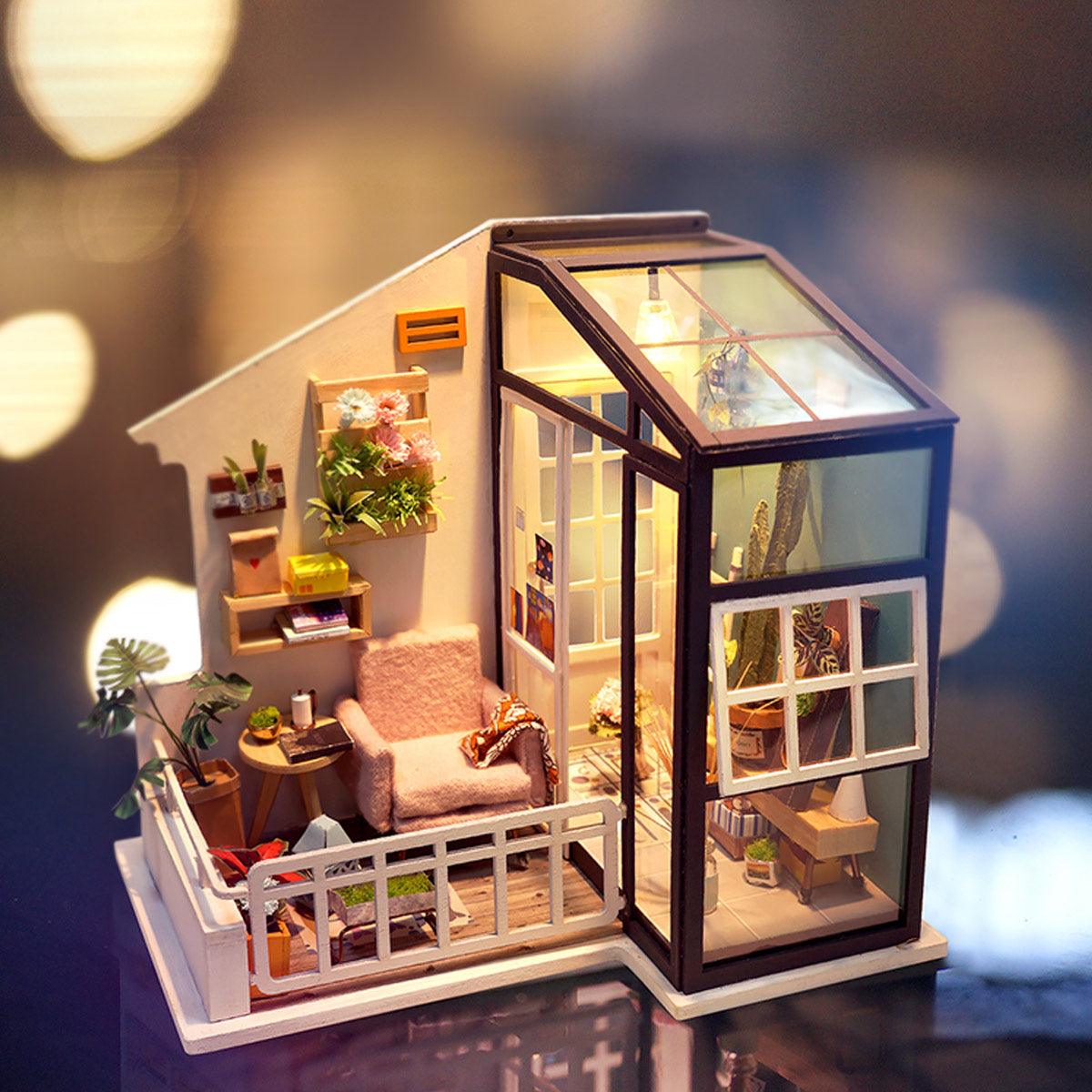 Rolife Daydreaming DIY Miniature House Kit DGM05 - The Emporium