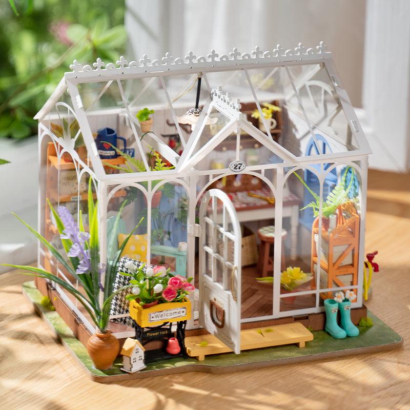 Rolife Dreamy Garden House DIY Miniature House Kit DG163 - The Emporium