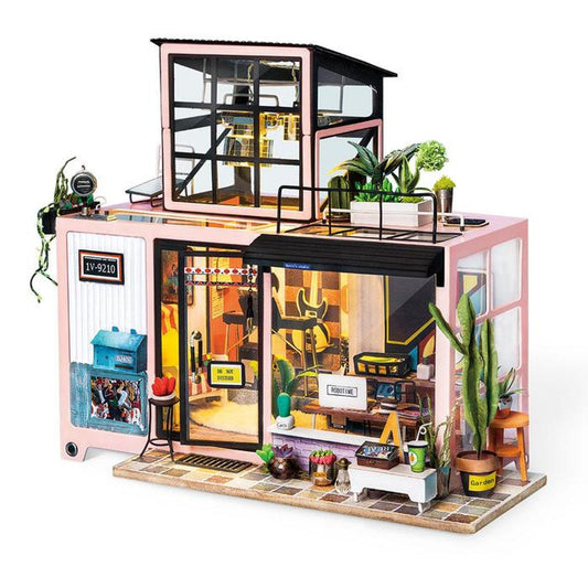 Rolife Kevin's Studio DIY Miniature House DG13 - The Emporium