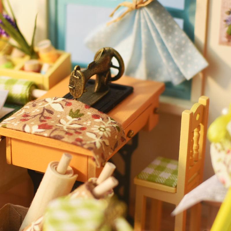 Rolife Lisa's Tailor DIY Miniature House DG101 - The Emporium