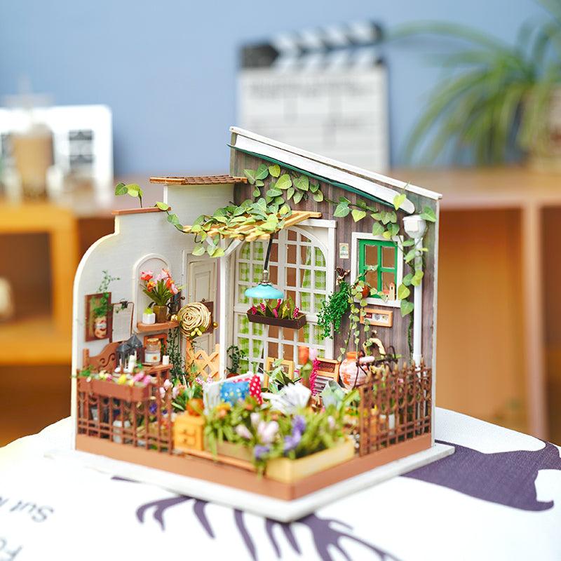 Rolife Miller's Garden DIY Miniature House Kit DG108 - The Emporium